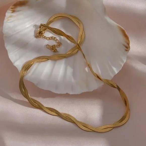 New 18K Gold  Chain Necklace, NICE NECKLACE, CUTE NECKLACE - Picture 7 of 8